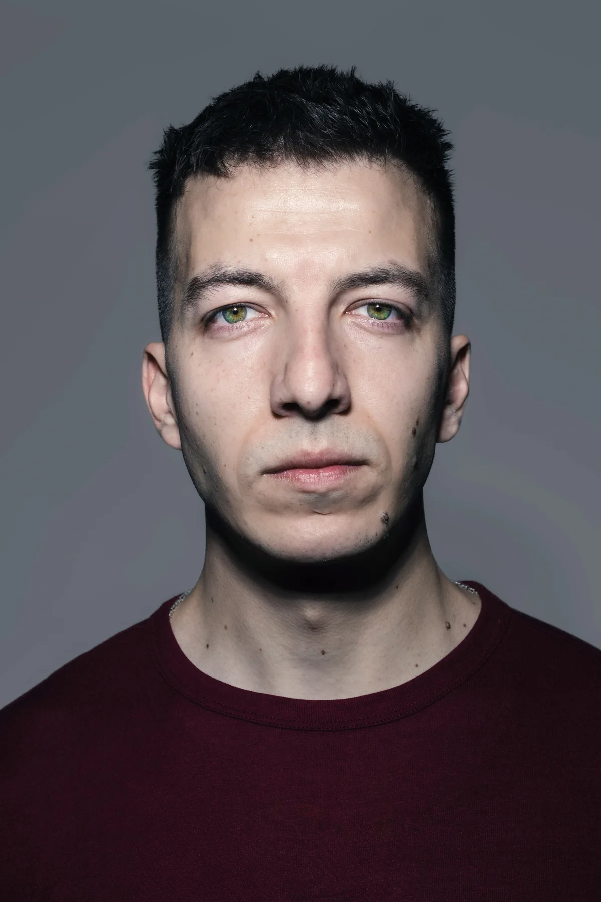 Professional Portrait Materials visual material.